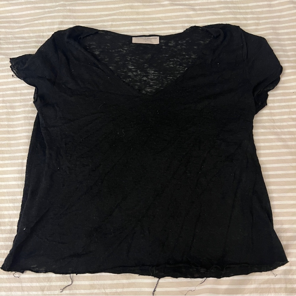 URBAN OUTFITTERS - SHORT SLEEVE BLACK TOP